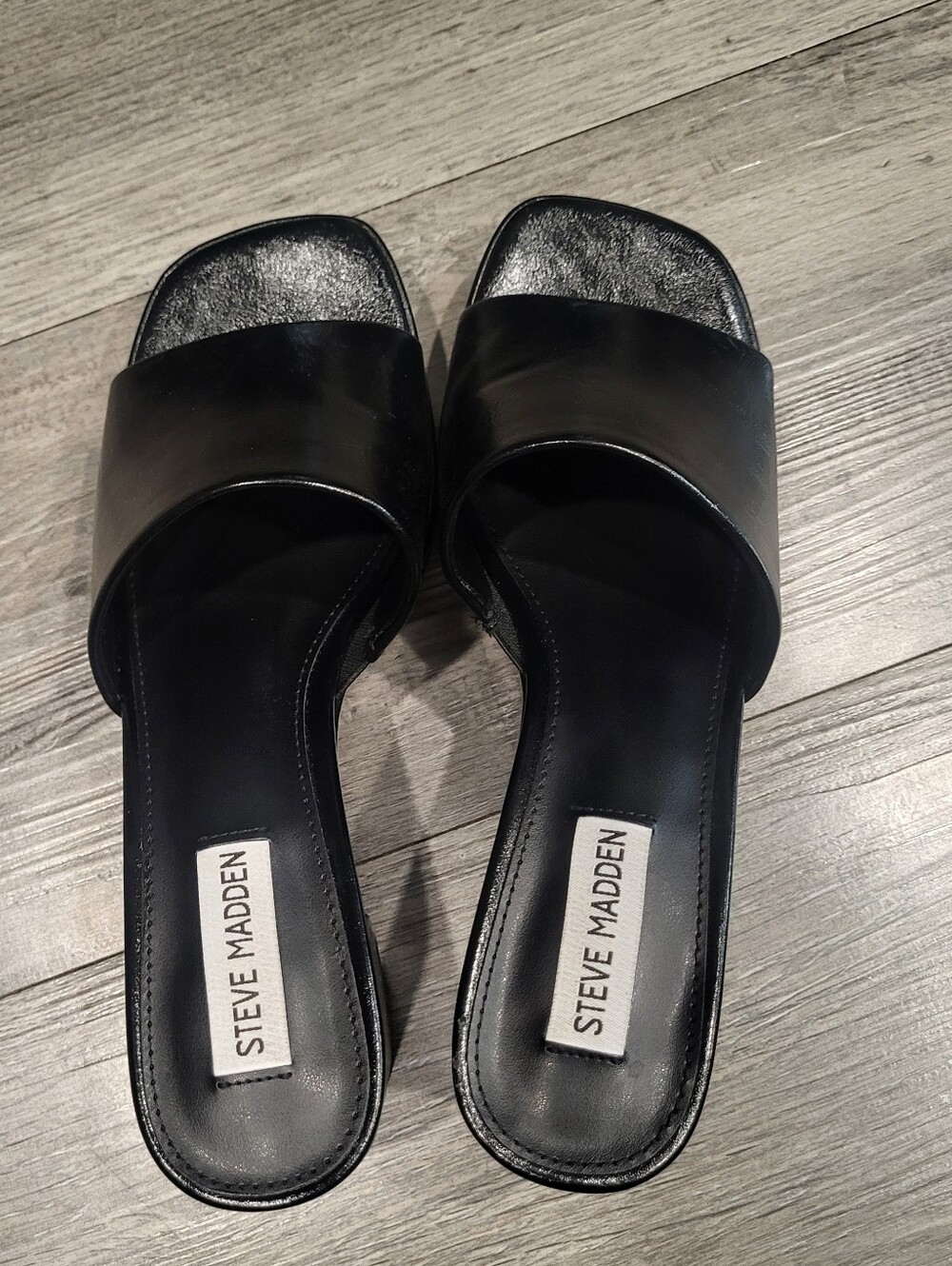 Steve Madden Black Chunky Heel Slide Sandals - Picture 6 of 7